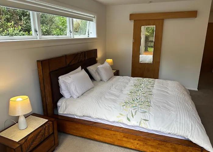 The Perfect Getaway For Two In A Large Suite